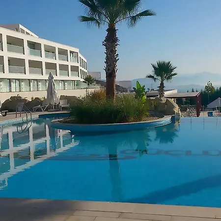Horizon Sky Lemon 2 Apartment Kıyıkıslacık